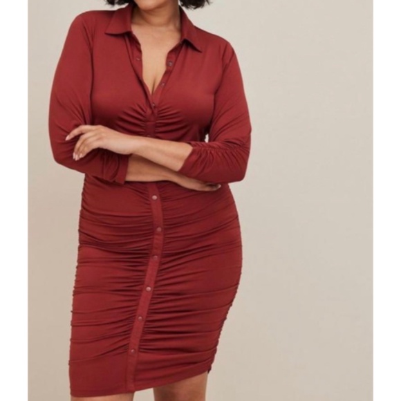 🆕 At The Knee Studio Knit Shirred Shirtdress 00 M 10 NWT Torrid New! - Picture 2 of 6